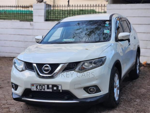 Nissan X-Trail 2018 White