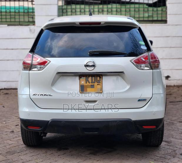 Nissan X-Trail 2018 White