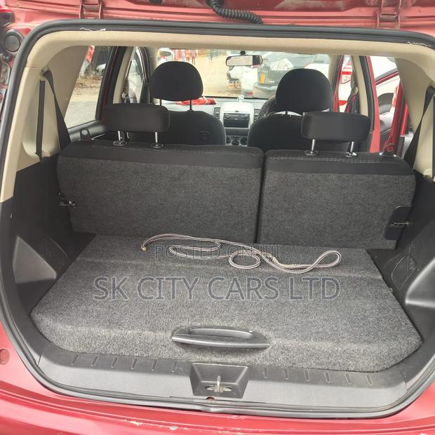 Nissan Note 2010 Red