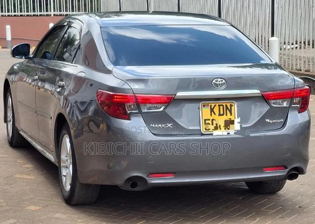 Toyota Mark X 2016 Gray