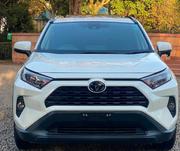Toyota RAV4 2019 White for sale
