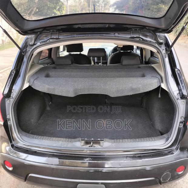 Nissan Dualis 2012 Black