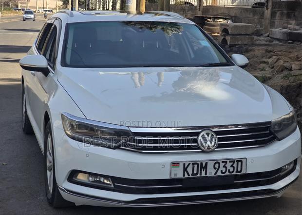 Volkswagen Passat 2016 White
