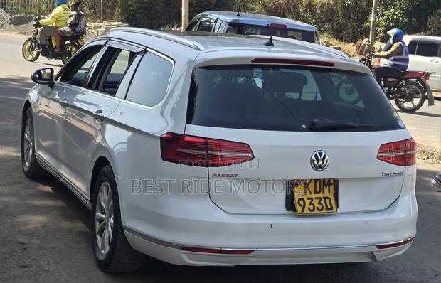 Volkswagen Passat 2016 White
