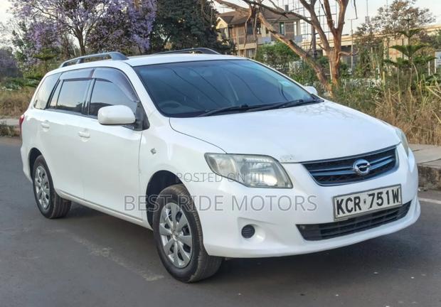 Toyota Corolla Fielder 1.5 Petrol FWD 2012 White
