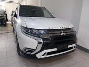 Mitsubishi Outlander 2019 White for sale