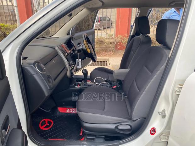 Mazda Verisa 2013 White