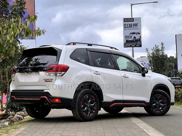 Subaru Forester Premium AWD 2019 Pearl