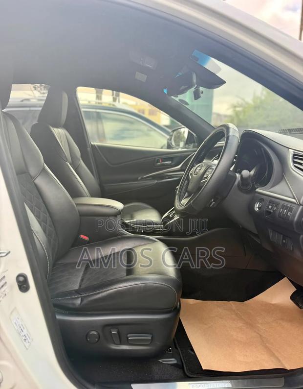 Toyota Harrier 2019 White