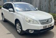 Subaru Outback 2011 Pearl for sale