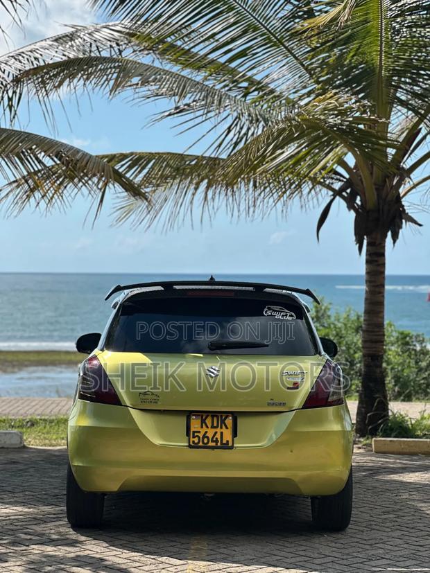 Suzuki Swift 2015