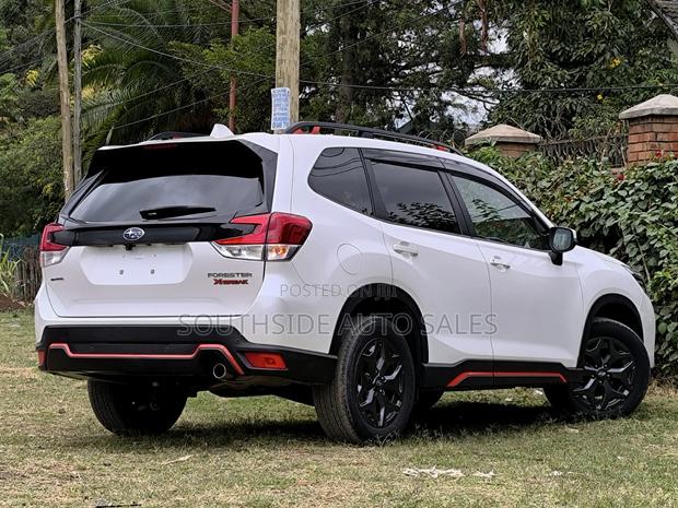 Subaru Forester Touring AWD 2019 White