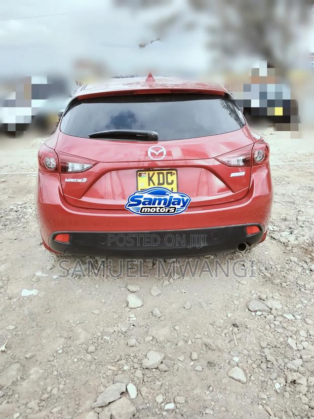 Mazda Axela SV Premium 2014 Red