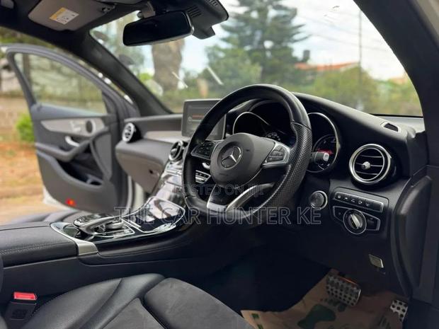 Mercedes-Benz GLC-Class 2019