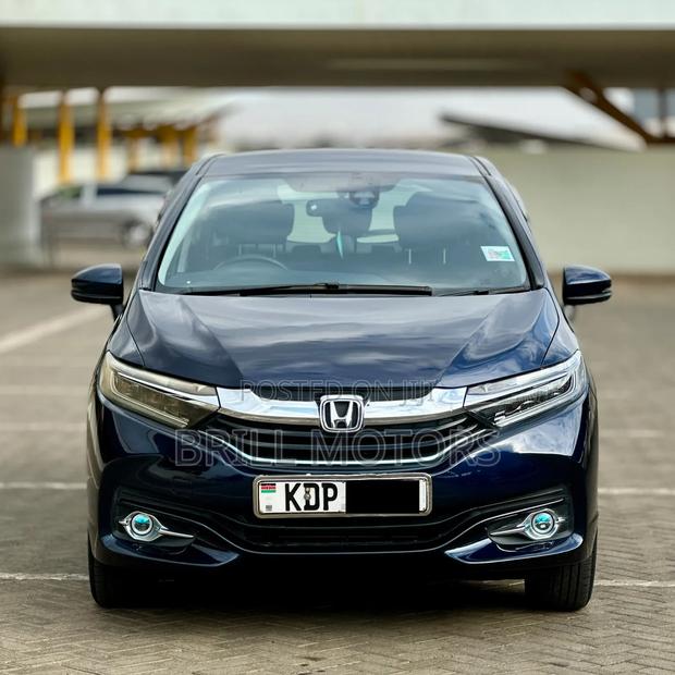 Honda Fit Shuttle 2018 Blue