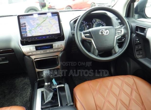 Toyota Land Cruiser Prado 2019 Black