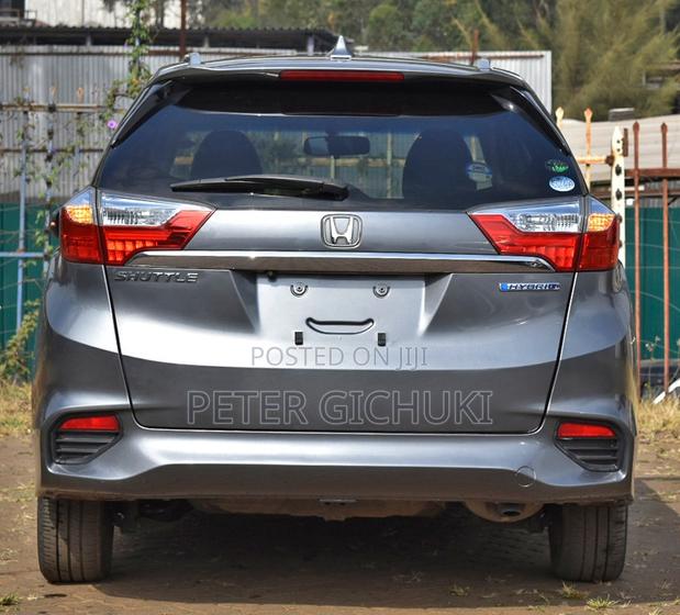 Honda Fit Shuttle 1.5 Hybrid 2WD 2018 Gray