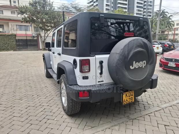 Jeep Wrangler Rubicon 4x4 2016 White