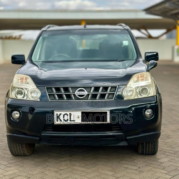Nissan X-Trail 2010 Black