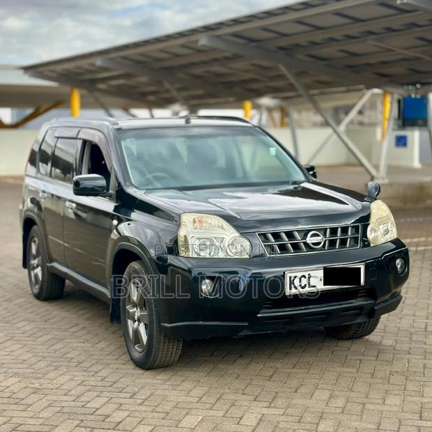 Nissan X-Trail 2010 Black