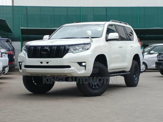 Toyota Land Cruiser Prado 2020 White