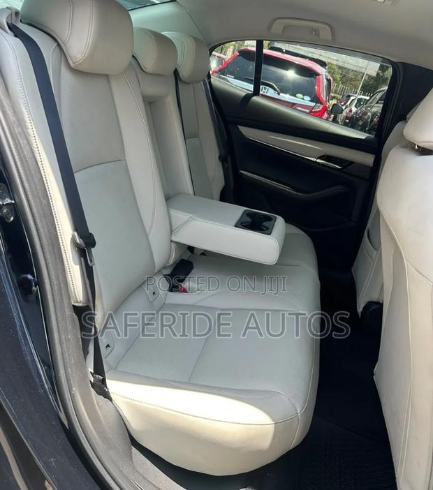 Mazda 3 2019 Blue