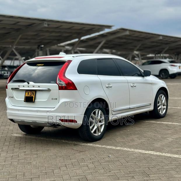 Volvo XC60 2016 White