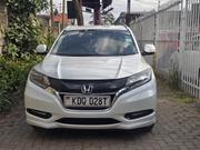 Honda Vezel 2017 White for sale