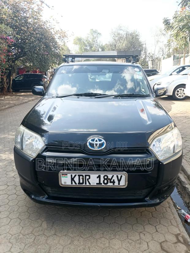 Toyota Probox 1.5 Hybrid DX Comfort 2018 Black