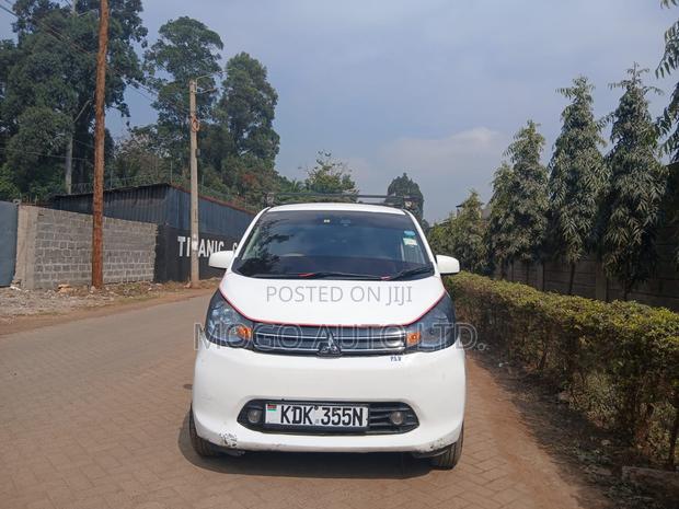 Mitsubishi EK Wagon 2015 White