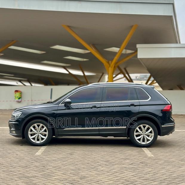Volkswagen Tiguan 2017 Black