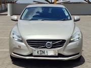 Volvo V40 2016 Gold for sale