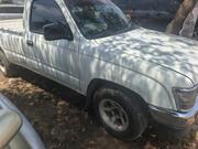 Toyota Hilux 2003 White for sale