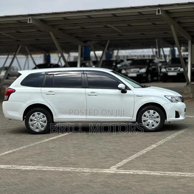 Toyota Corolla Fielder 2014 White