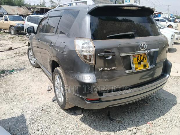 Toyota Vanguard 2009
