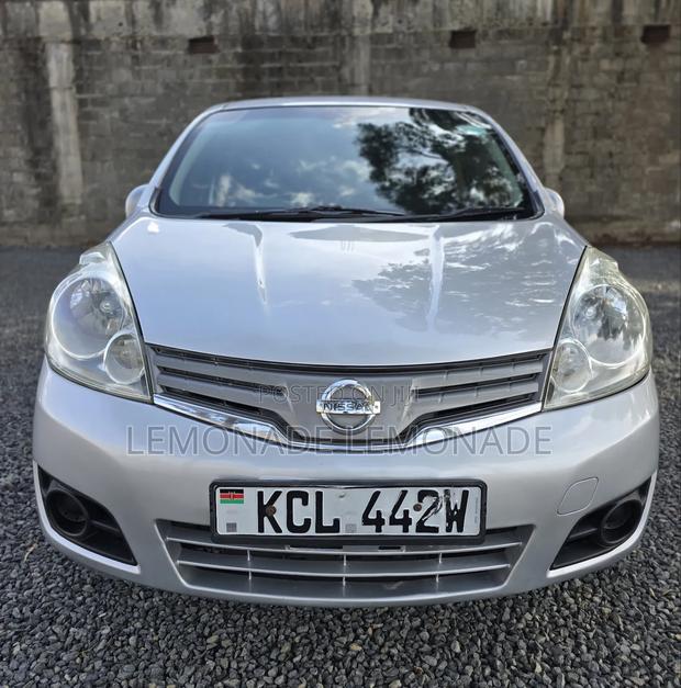 Nissan Note 1.4 2010 Silver