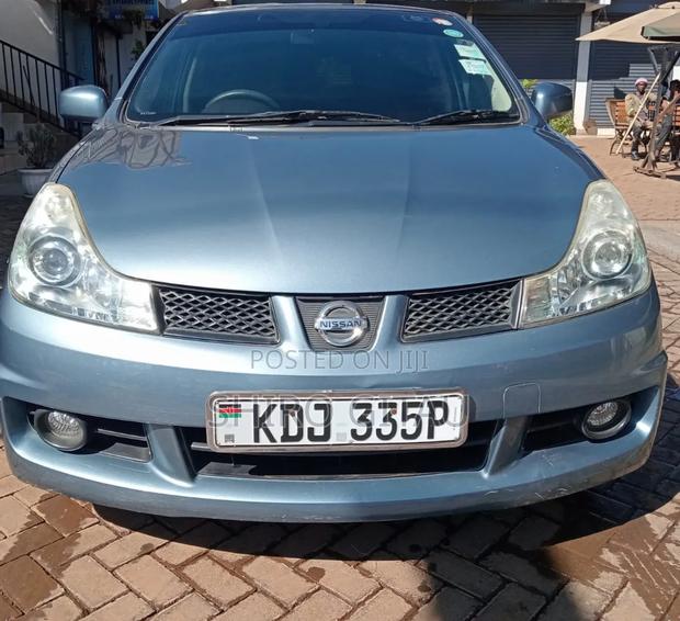 Nissan Wingroad 2015 Blue
