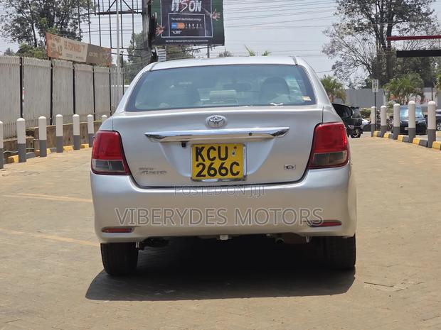 Toyota Axio 2012 Silver