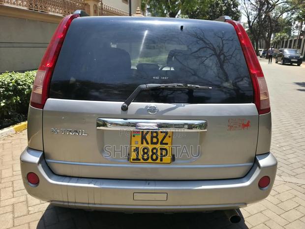 Nissan X-Trail 2006 Gray