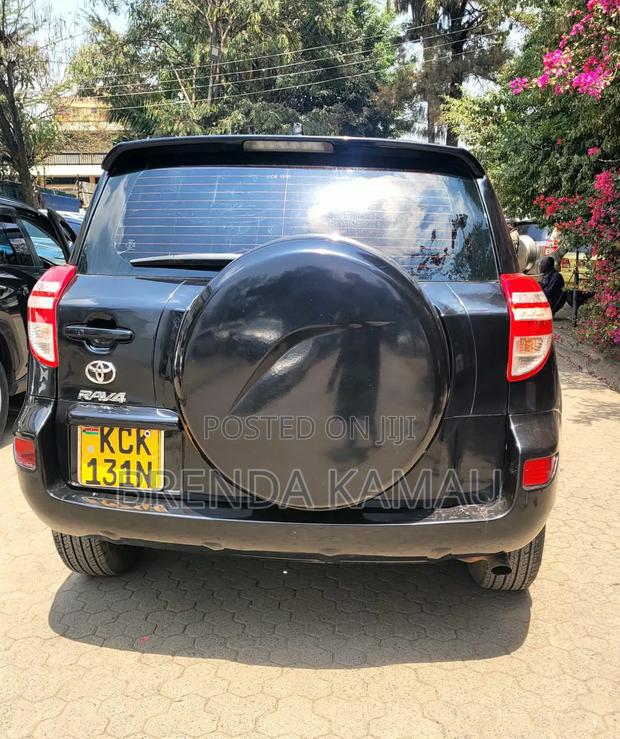 Toyota RAV4 2010 Black