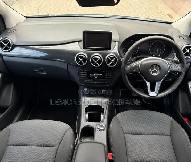 Mercedes-Benz B-Class 2012 Blue