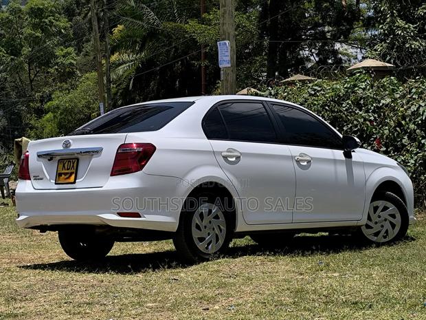 Toyota Axio 1.5 G 2WD 2019 White