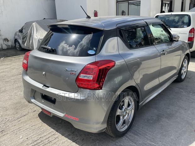 Suzuki Swift RS 2020 Gray