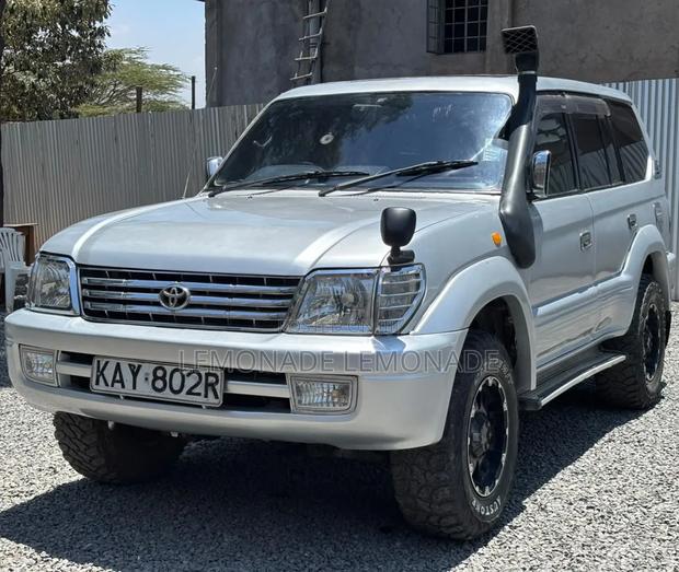 Toyota Land Cruiser Prado 3.0 TD 1999 Silver