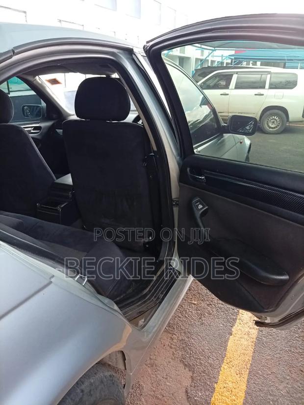 BMW 318i 2004 Silver