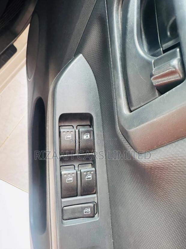 Daihatsu Mira 2018 White