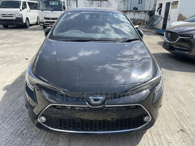 Toyota Corolla SE (1.8L 4cyl 6M) 2019 Black