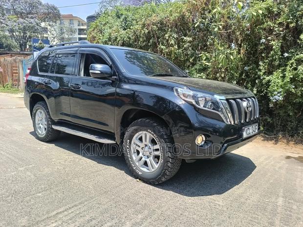 Toyota Land Cruiser Prado 3.0 TD 2010 Black