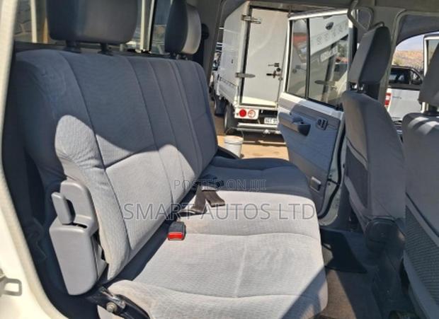 Toyota Land Cruiser 79 Series 2019 Off white