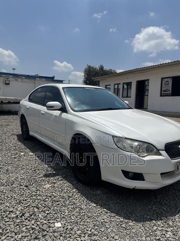 Subaru Legacy 2008 White